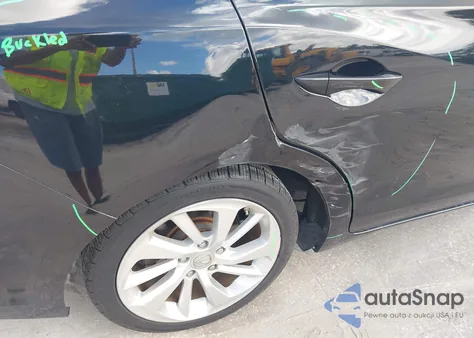 2016 Acura Ilx Premium Package/Technology Plus Package из США, поврежденный, VIN 19UDE2F77GA024823